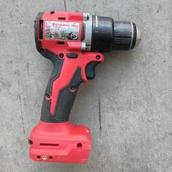 Milwaukee M18 Compact 1/2 In Hammer Drill/Driver