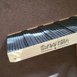 New SweetBin Dog Ramp- Holds Up To 220 Lbs. 