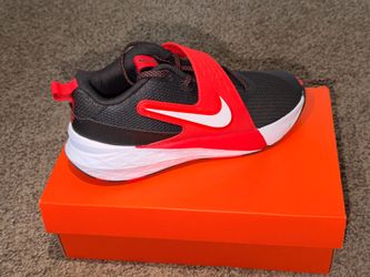 Nike Team Hustle D12 (GS) red/black