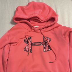 Under Armour Hoodie