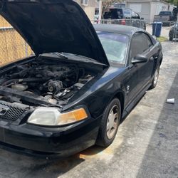1999 Ford Mustang