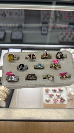 Rings Available Different Size Prices And Kt 