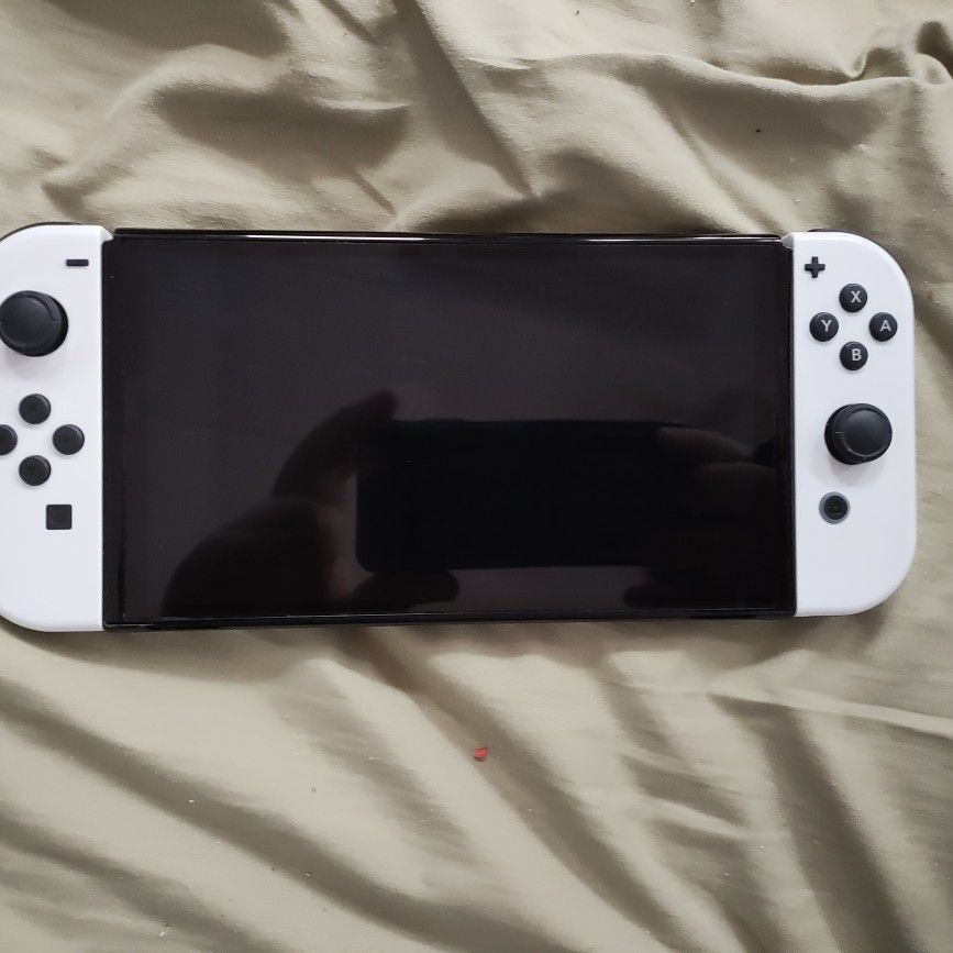 Nintendo Switch Oled Used - Like New