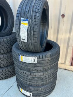 BRAND NEW SET OF GOODYEAR TIRES 285/45R22 285/45/22