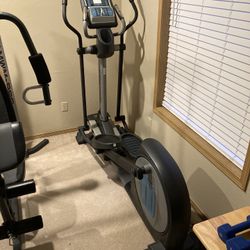 Commercial Nordictrack 1300 Elliptical Machine 