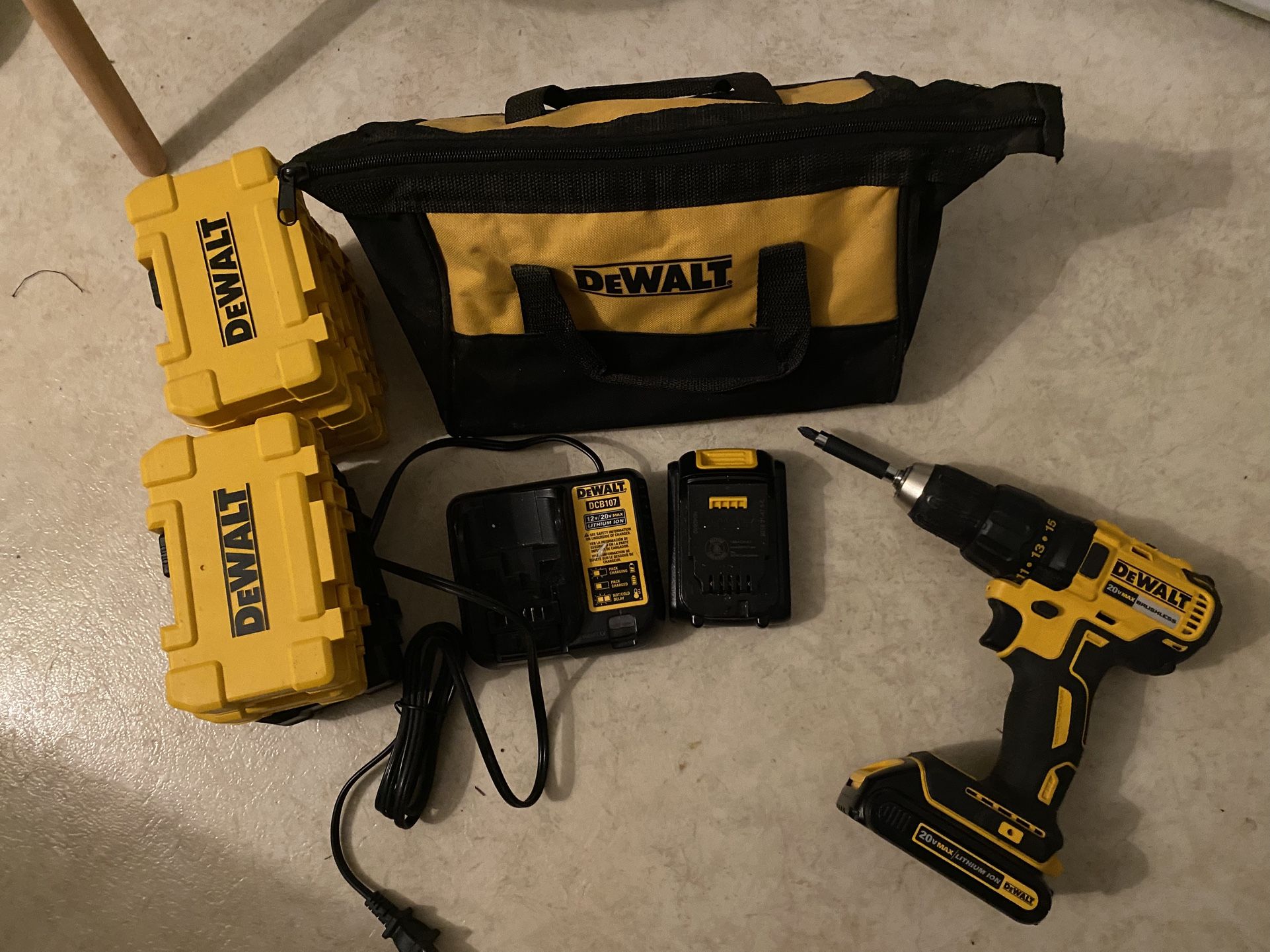 Dewalt Cordless Drill Set + Bag