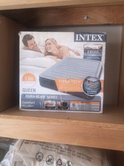 Almost New QUEEN bed Airbed