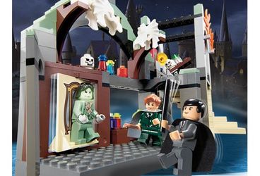 Lego - Harry Potter - 4752 Professor Lupin's Classroom