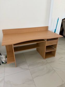 Computer Desk