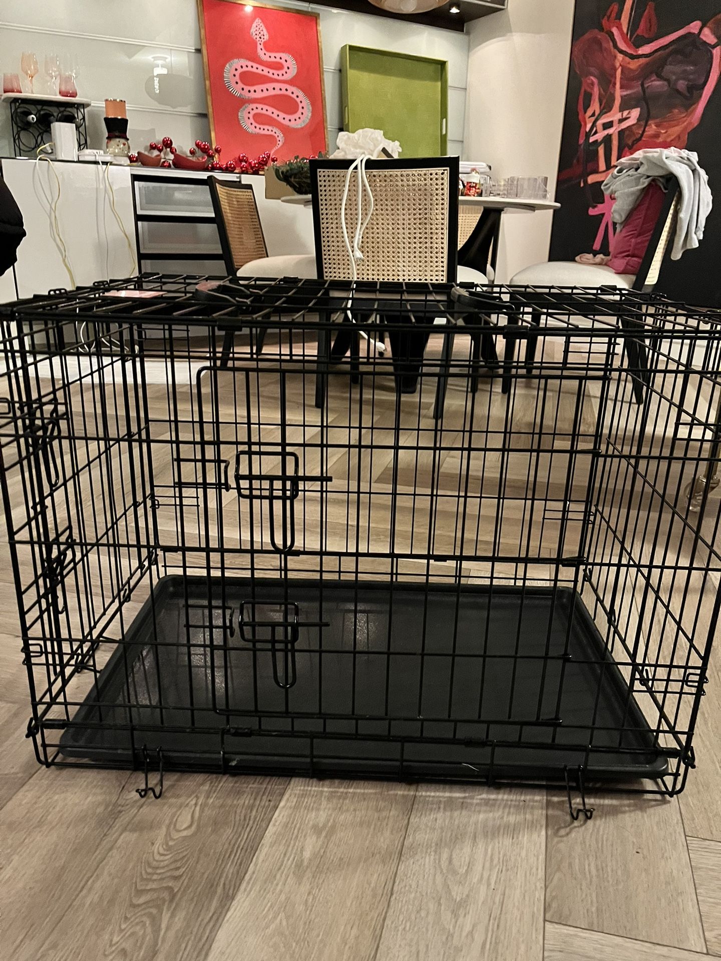 Dog Crate Like New