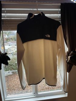 Mens Northface Sweater