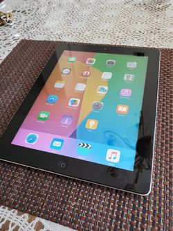 Apple iPad 2 WiFi Tablet iOS 16GB