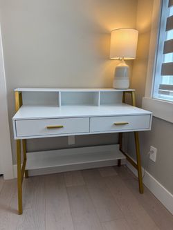 White table with drawers