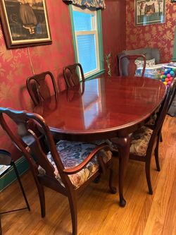 Dining Table and chairs