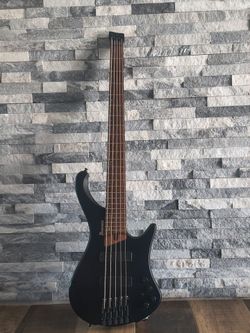 Ibanez EHB1005 Headless Ergonomic Bass