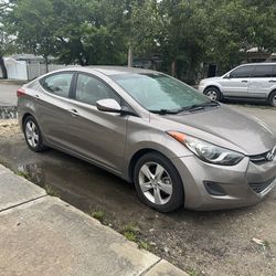2013 Hyundai Elantra
