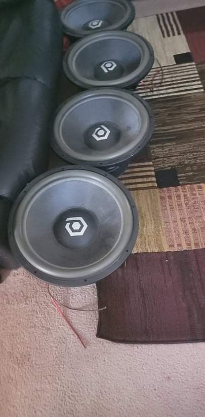4 American Bass 18"built Subwoofers