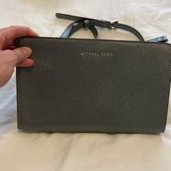 Michael Kors Crossbody
