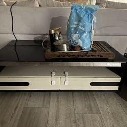 Modern table with  4 Storage – Black & White