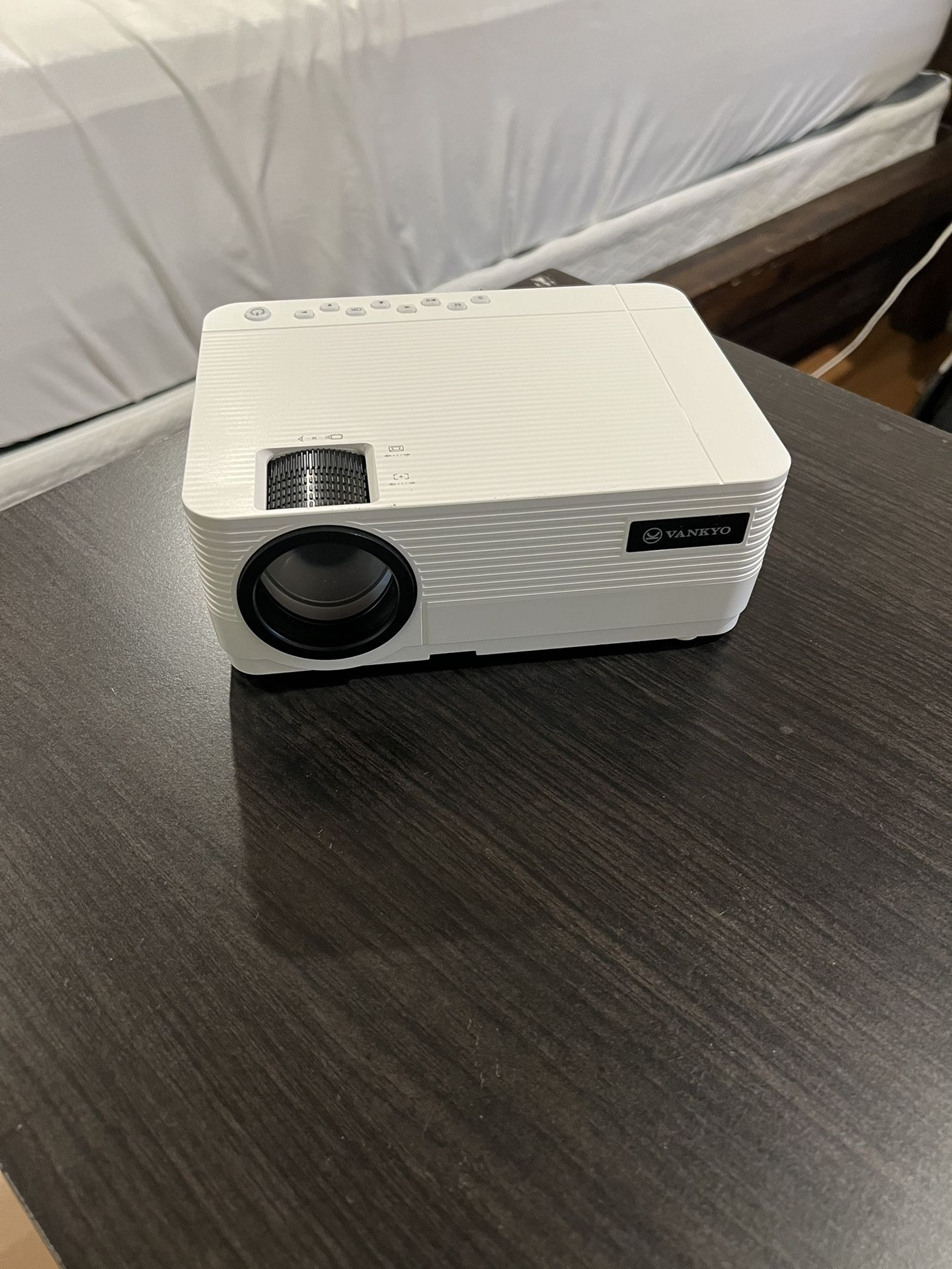 Projector With Roku