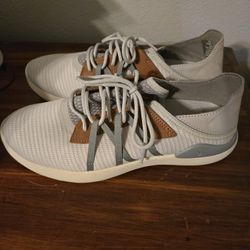 Olukai Mio Li Mens 10 Shoe