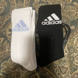New 4 Pairs Of Adidas Socks Fits Size M 8-12