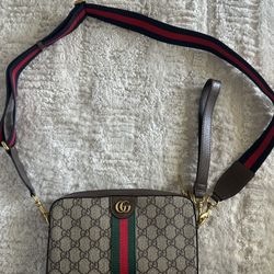 Gucci GG Messenger Bag