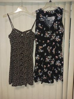 8x Women’s Dresses Sizes Range 9-14 $90 OBO 