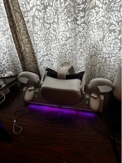 Meta Quest 2 VR headset W/ charging dock