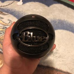 Blue Snowball