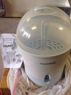 Munchkin sterilizer