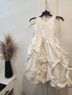 Ruffle Dress Size 6 Toddler
