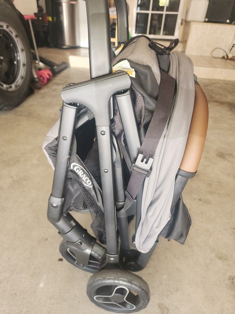 Graco Ready 2 Jer Stroller