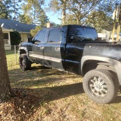 2003 Chevy Silverado 2500 HD 2x4