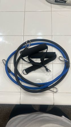 2 elastic bands w/ handles