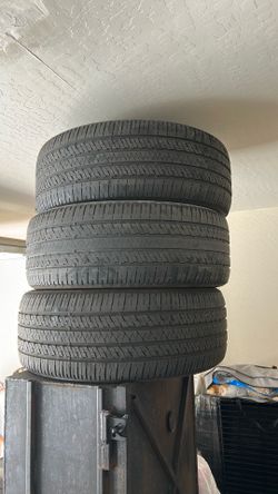 3 Bridgestone Ecopia 265/50R20 + 1 Pathfinder HT 265/70R17 – Fairly Used Tires