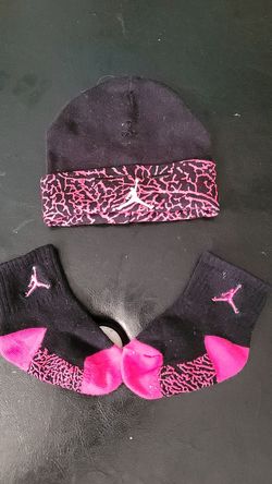 Nike Jordan hat with matching socks