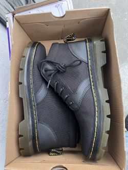 Men’s Brand New Docs Size 11