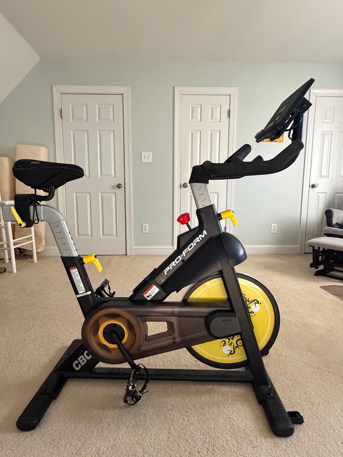 ProForm Exercise bike - in Great Condition
