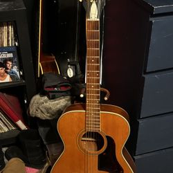 Vintage Harmony Sovereign Acoustic Guitar 