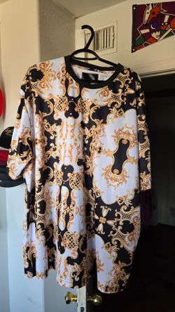 Baroque Gold Print Oversized T-Shirt 4xl