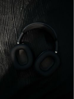 Apple headphones