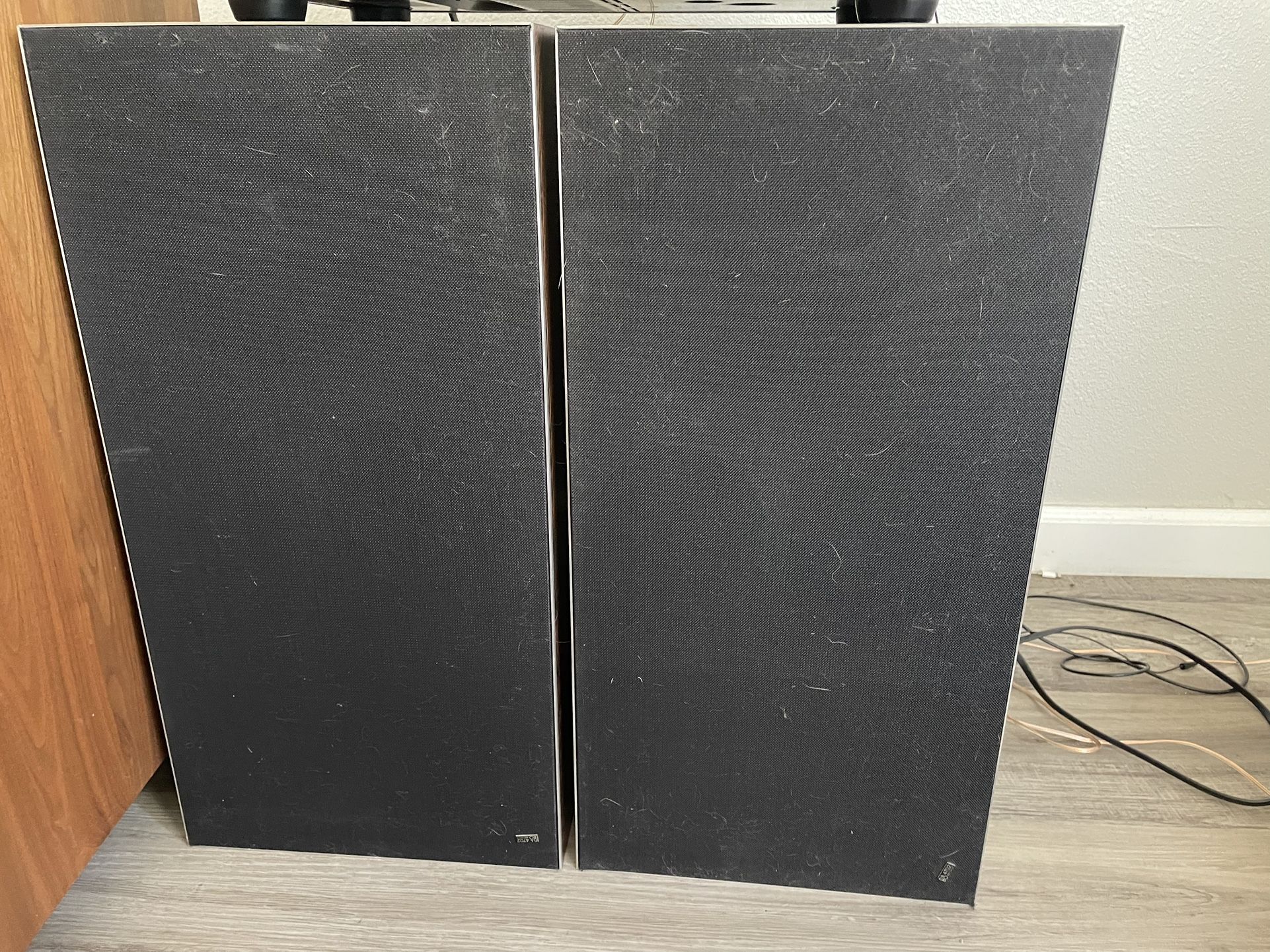 Bang And Olufsen BeoVox 4702 3-way Speakers