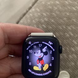 Apple Watch special edition SE 2nd Generation 