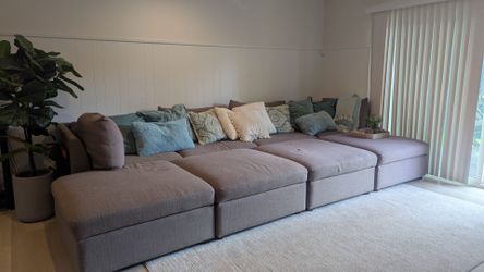 🔥 Bassett Beckham 8-Piece Sectional – Moving Sale, Must Go by 8/24