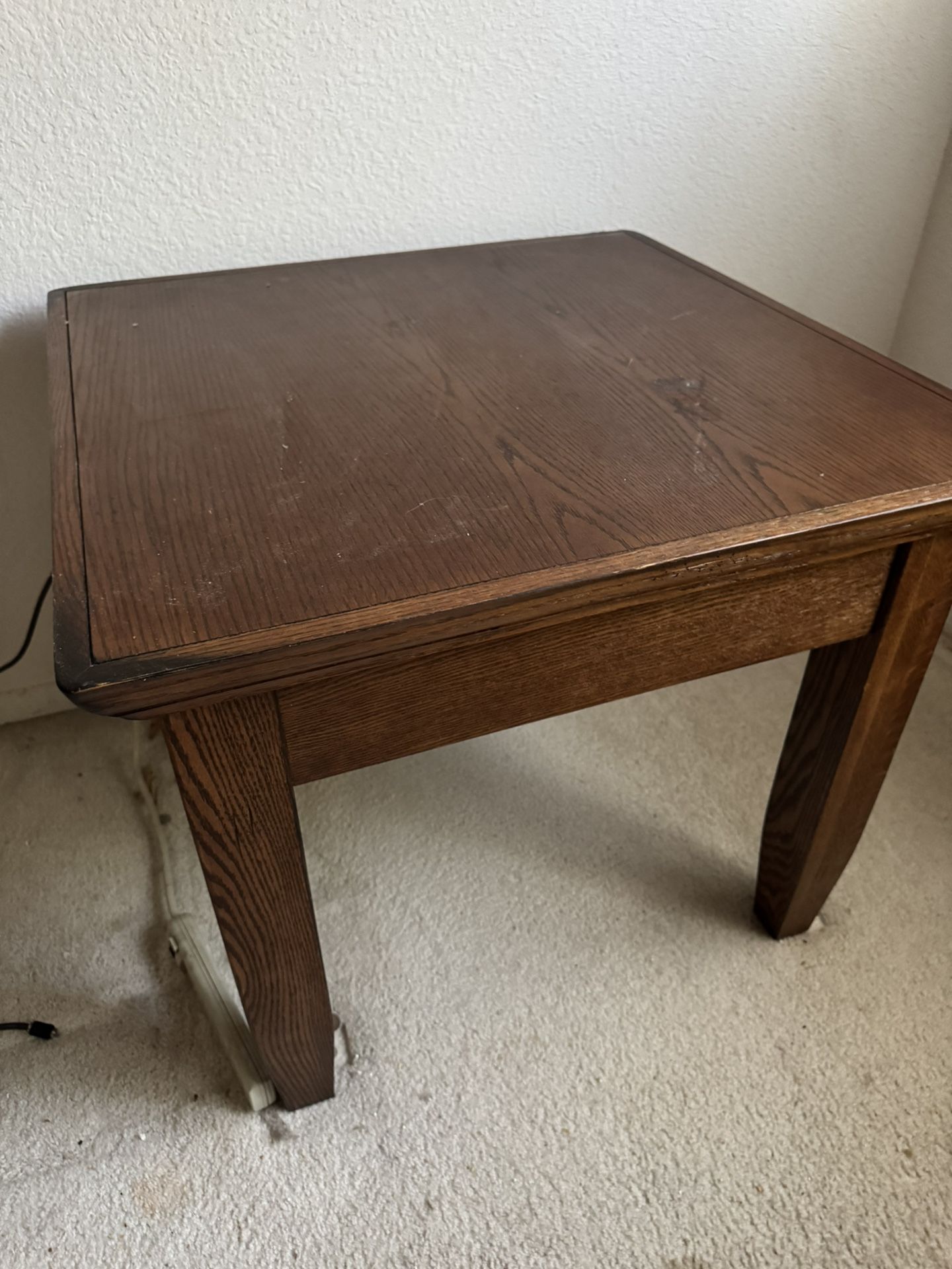 Free End Table