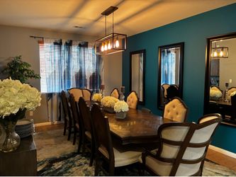 Dining Room Table Set for 10 People $3000