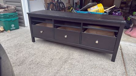 FREE IKEA Hemnes TV Unit