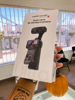 Insta360 Luna Ultra Dual Lens 8K gimbal camera