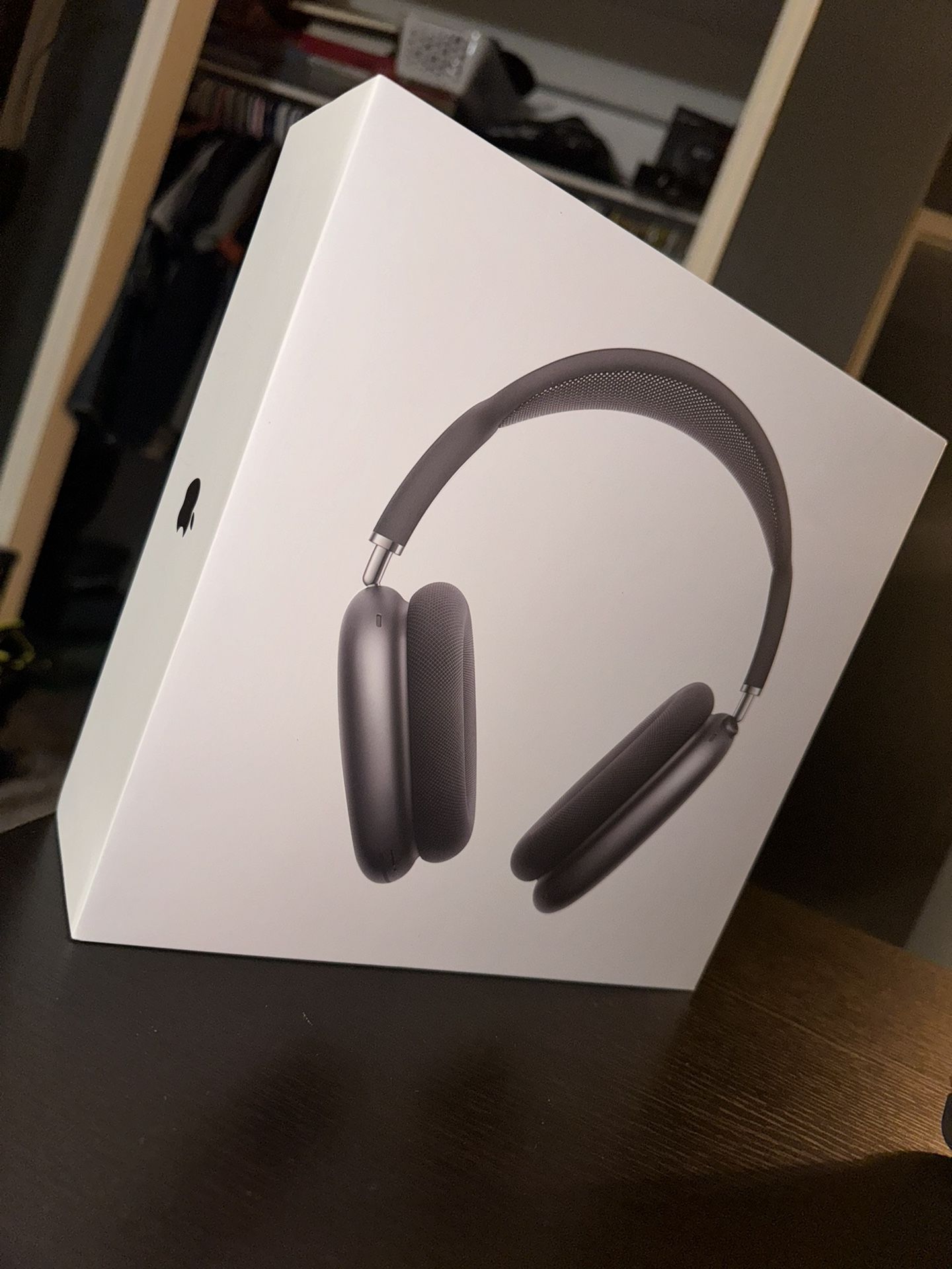 NEW Apple AirPod Maxes Space Grey